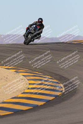 media/Dec-18-2022-SoCal Trackdays (Sun) [[8099a50955]]/Turns 9 and 10 Set 2 (1055am)/